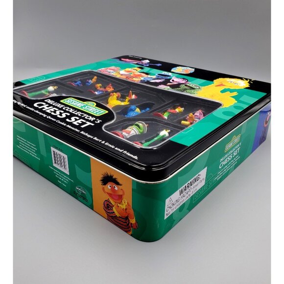 Vintage 35th Anniversary Sesame Street Chess Set - Picture 6 of 6